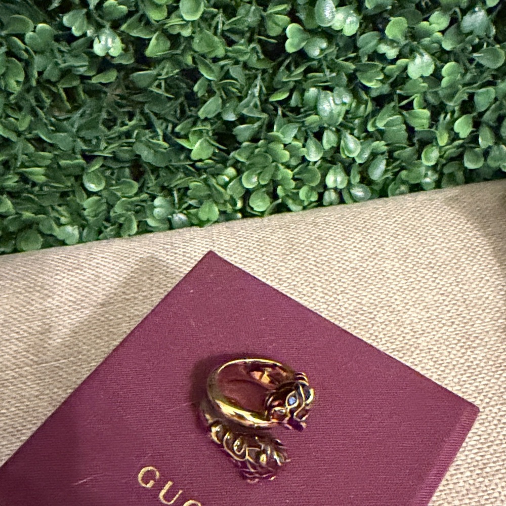 Gucci Gold Ring with Colorful leopard head s